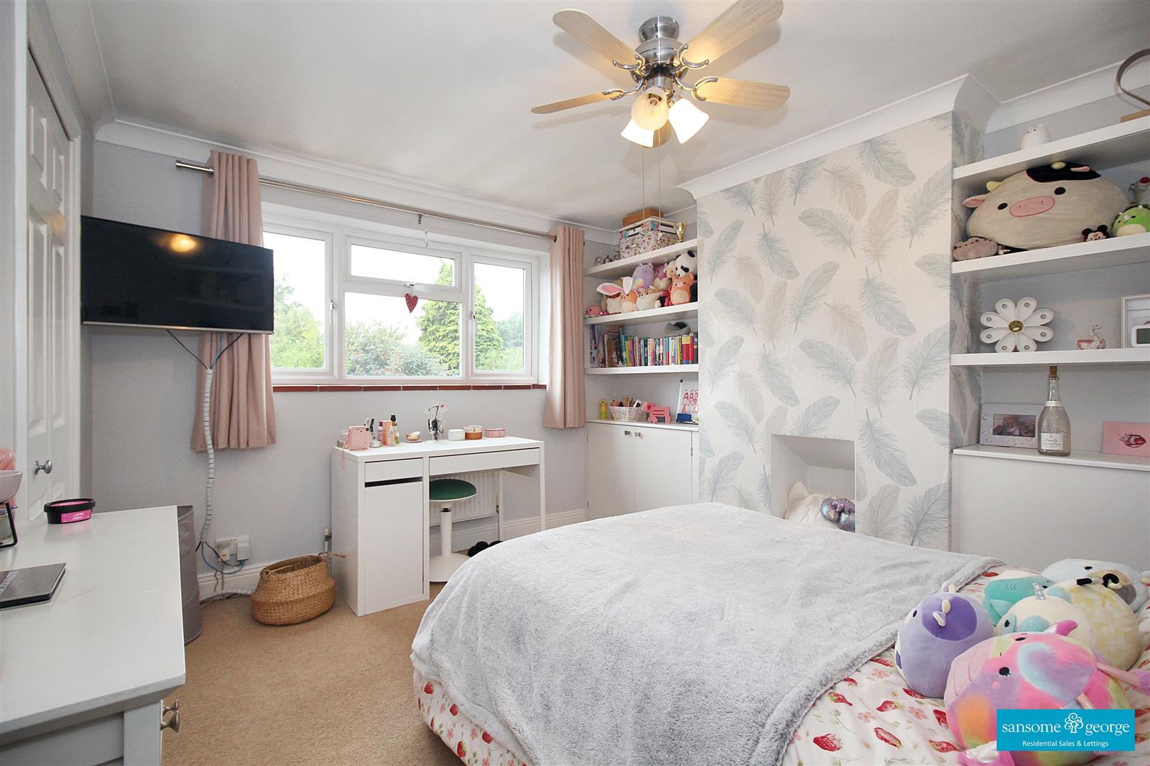 Crescent Road, Tilehurst